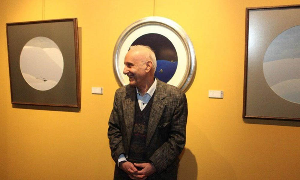 مروری بر نقاشی های جلال شباهنگی (از دشت ها و کویرها گل و مرغ ها و حجم های شیشه ای) مروری بر نقاشی های جلال شباهنگی (از دشت ها و کویرها گل و مرغ ها و حجم های شیشه ای)