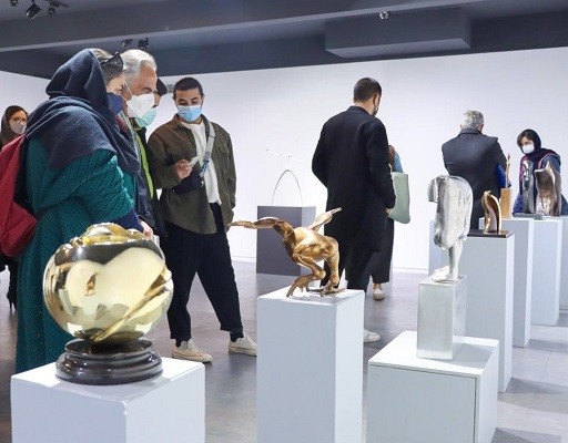 چه چیز مجسمه نیست؟ چه چیز مجسمه نیست؟