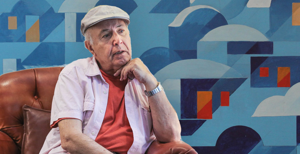 پرویز کلانتری رکورددار بیشترین حضور در حراج تهران پرویز کلانتری رکورددار بیشترین حضور در حراج تهران