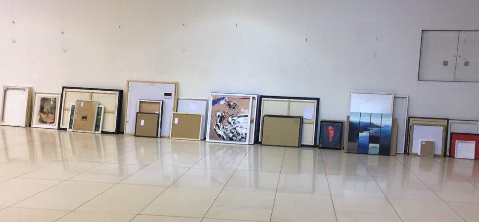 آغاز تحویل آثار هنرمندان شرکتکننده در فروش سالانۀ انجمن نقاشان آغاز تحویل آثار هنرمندان شرکتکننده در فروش سالانۀ انجمن نقاشان