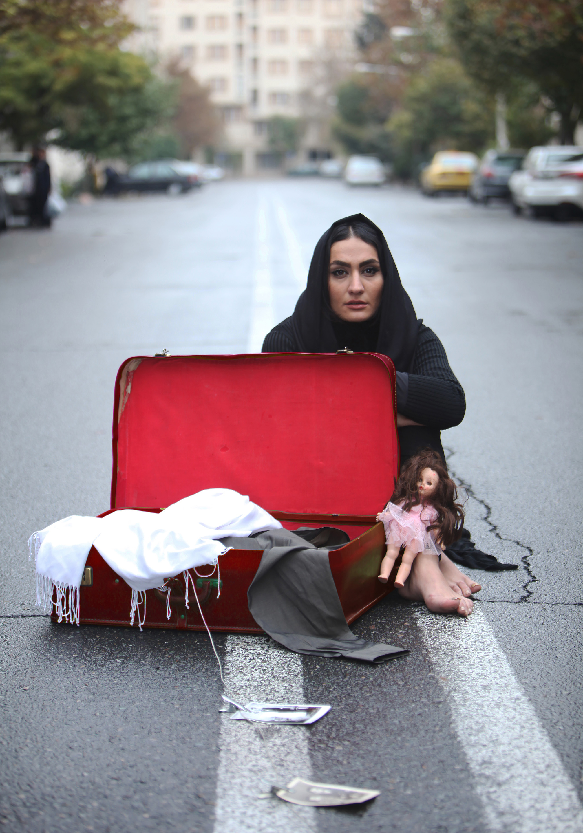 اثر مجموعه سوگواری آرزوهای زنانه یک از فرشته شادی اثر مجموعه سوگواری آرزوهای زنانه یک از فرشته شادی