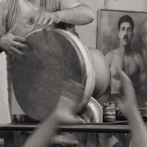 اثر دست ها از سعید محمودی ازناوه اثر دست ها از سعید محمودی ازناوه