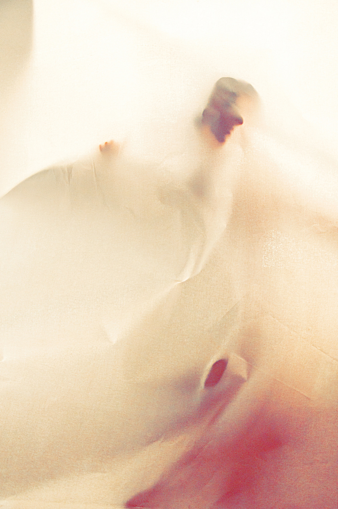 اثر کمی پروانه تر شو! از فاطمه محمدیماکلوانی اثر کمی پروانه تر شو! از فاطمه محمدیماکلوانی