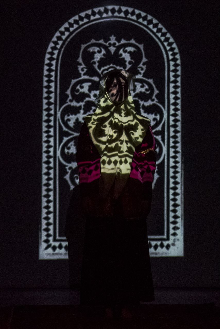 Artwork Light & image by Marjaneh Pourhosein Artwork Light & image by Marjaneh Pourhosein