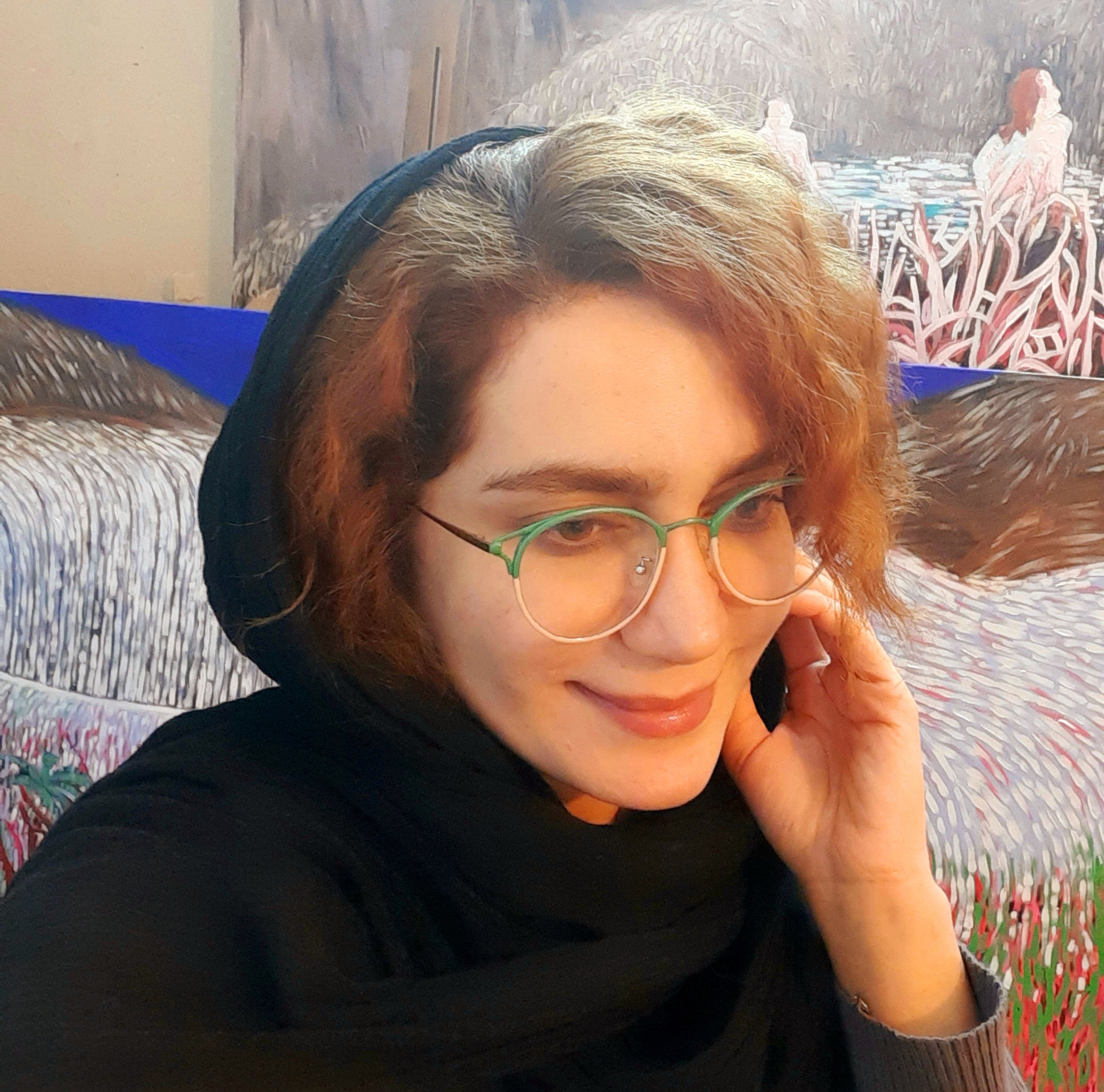 مهناز حسنپور مهناز حسنپور