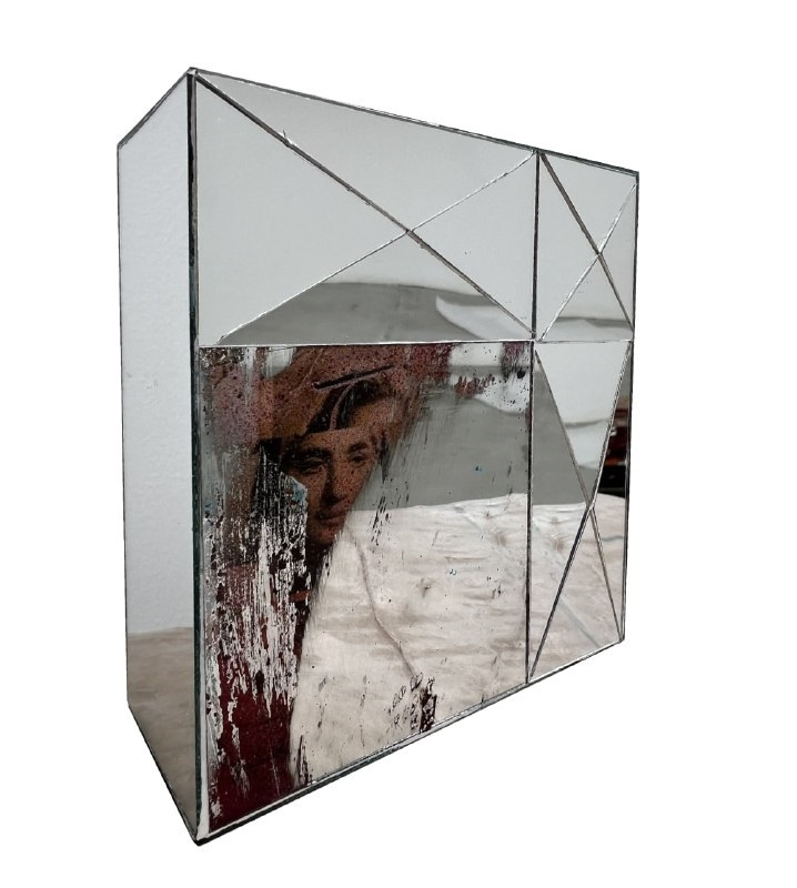 اثر بدون عنوان از رایا بختیاری اثر بدون عنوان از رایا بختیاری