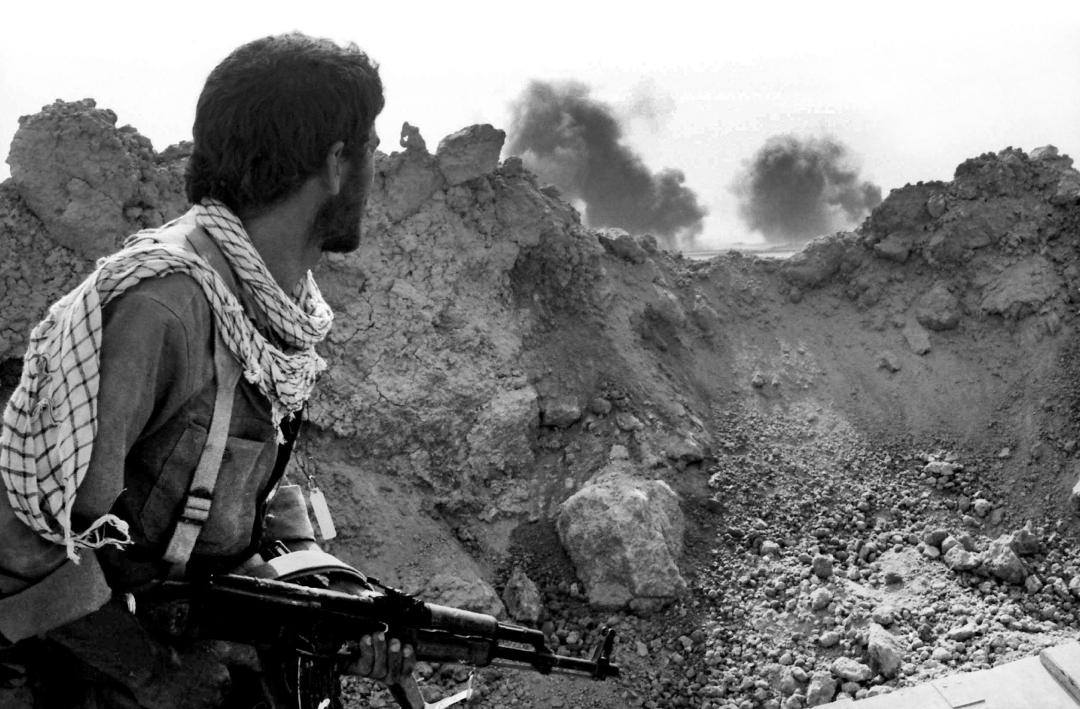 اثر بدون عنوان از امیرعلی جوادیان اثر بدون عنوان از امیرعلی جوادیان