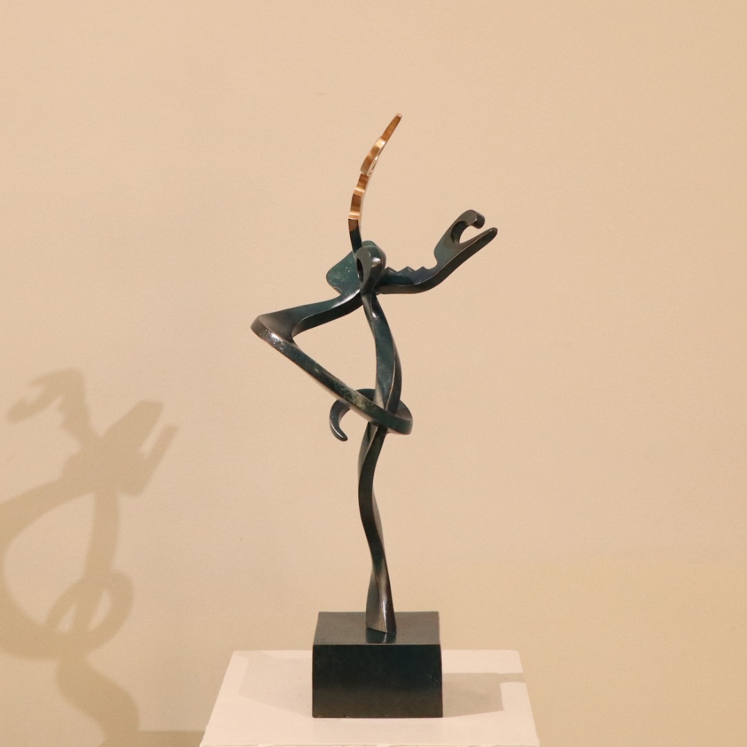 اثر بدون عنوان از هادی روشن ضمیر اثر بدون عنوان از هادی روشن ضمیر