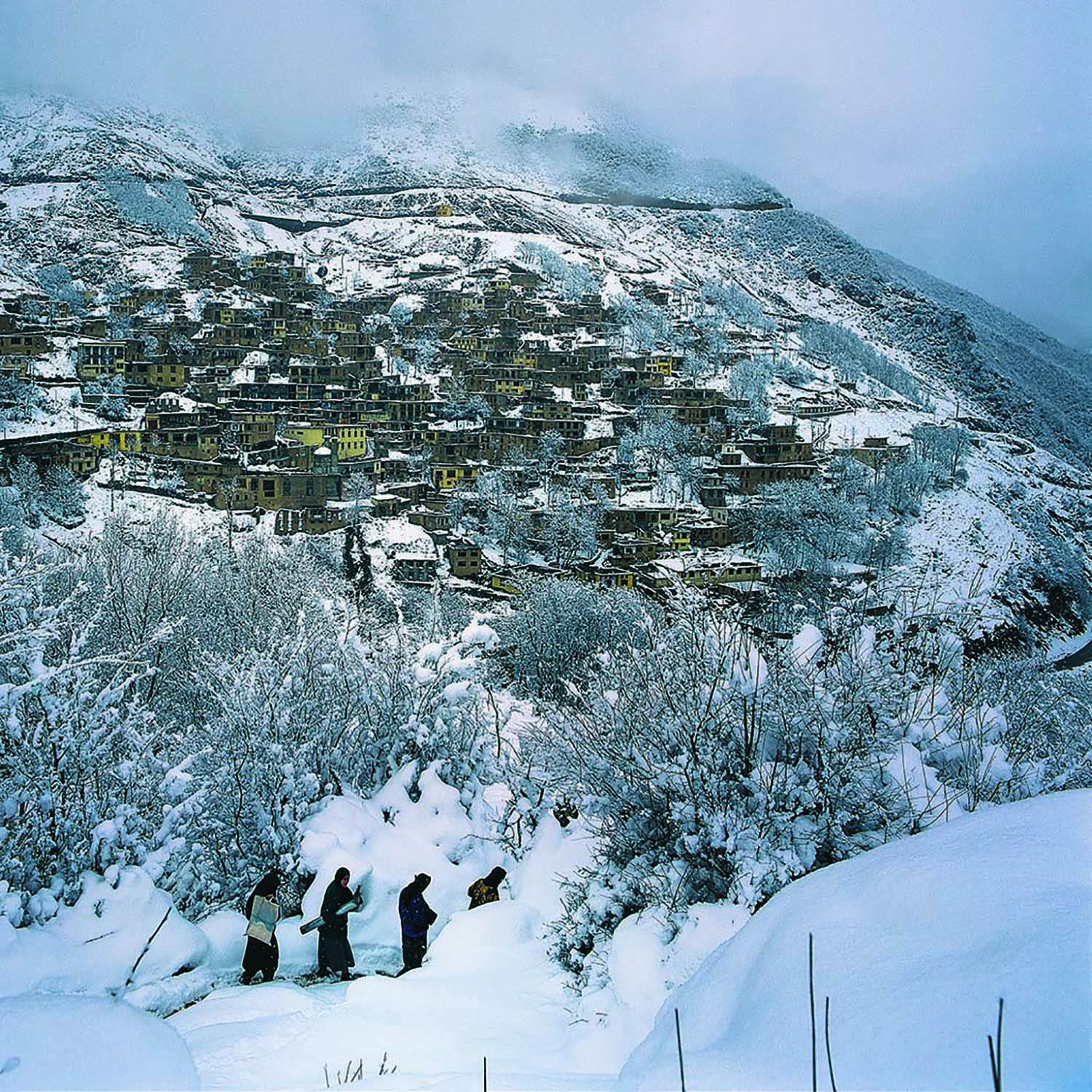 اثر صبح گاه در ماسوله از سعید محمودی ازناوه اثر صبح گاه در ماسوله از سعید محمودی ازناوه