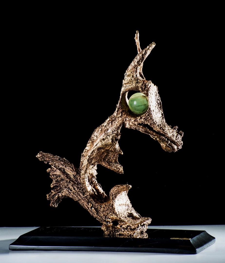 اثر بچه ققنوس از رخساره و امید بنائی / هاشمی حایری اثر بچه ققنوس از رخساره و امید بنائی / هاشمی حایری