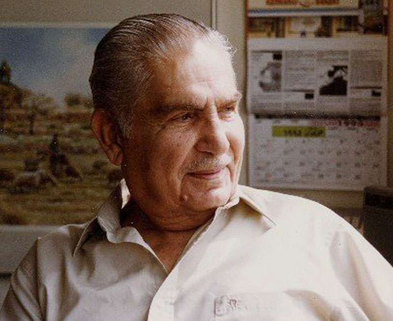 Sumbat Der Kiureghian Sumbat Der Kiureghian