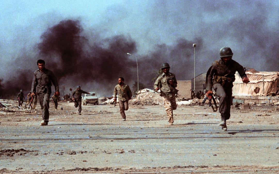 اثر بدون عنوان از امیرعلی جوادیان اثر بدون عنوان از امیرعلی جوادیان