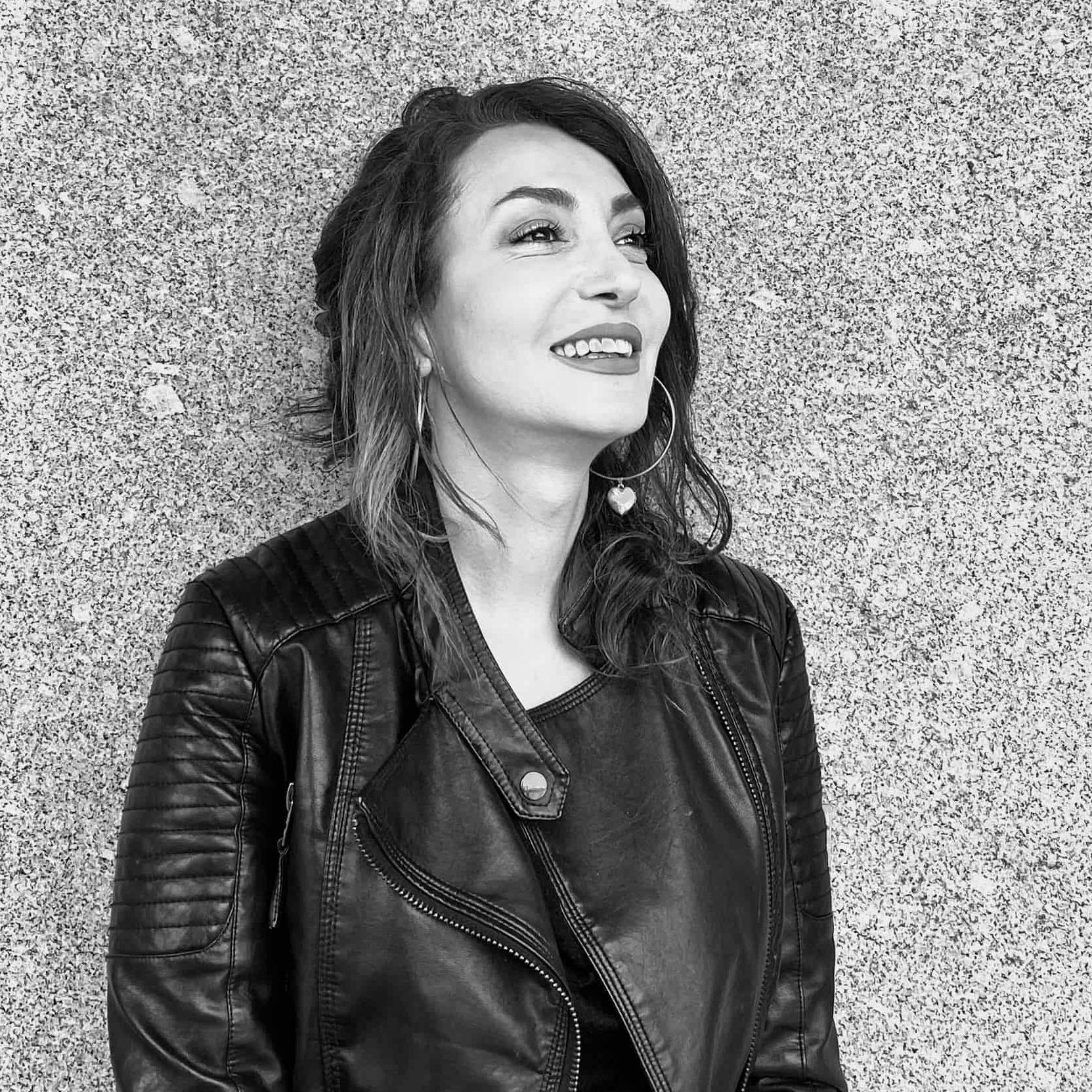 Roxana Manouchehri Roxana Manouchehri