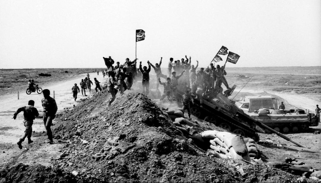 اثر بدون عنوان از امیرعلی جوادیان اثر بدون عنوان از امیرعلی جوادیان