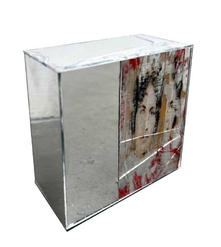 اثر بدون عنوان از رایا بختیاری اثر بدون عنوان از رایا بختیاری