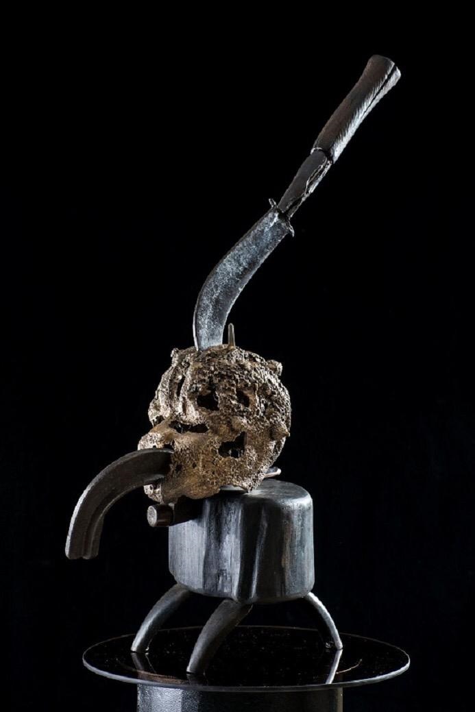 اثر آنک انسان از رخساره و امید بنائی / هاشمی حایری اثر آنک انسان از رخساره و امید بنائی / هاشمی حایری