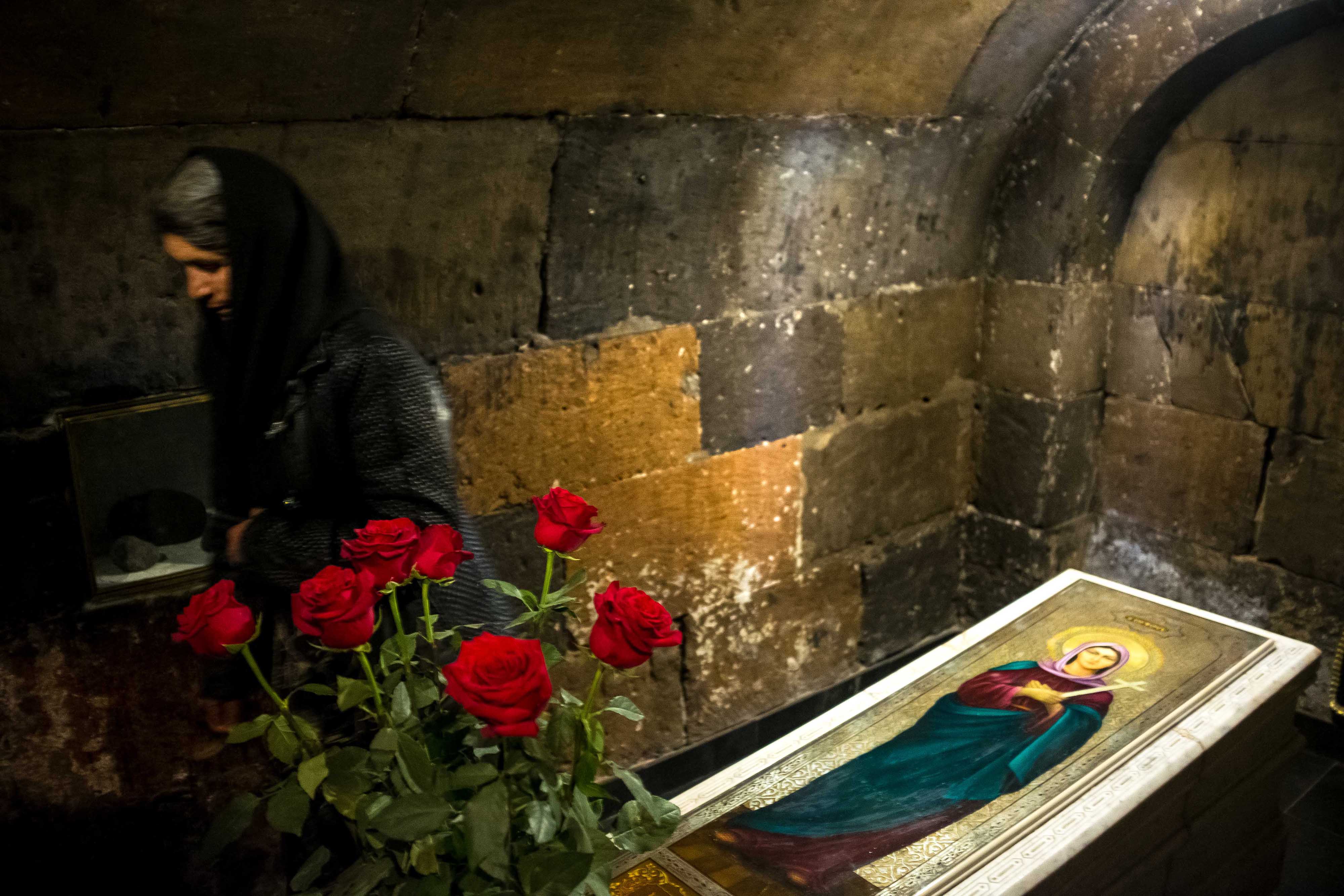 اثر قدیس از وحید تهامی اثر قدیس از وحید تهامی