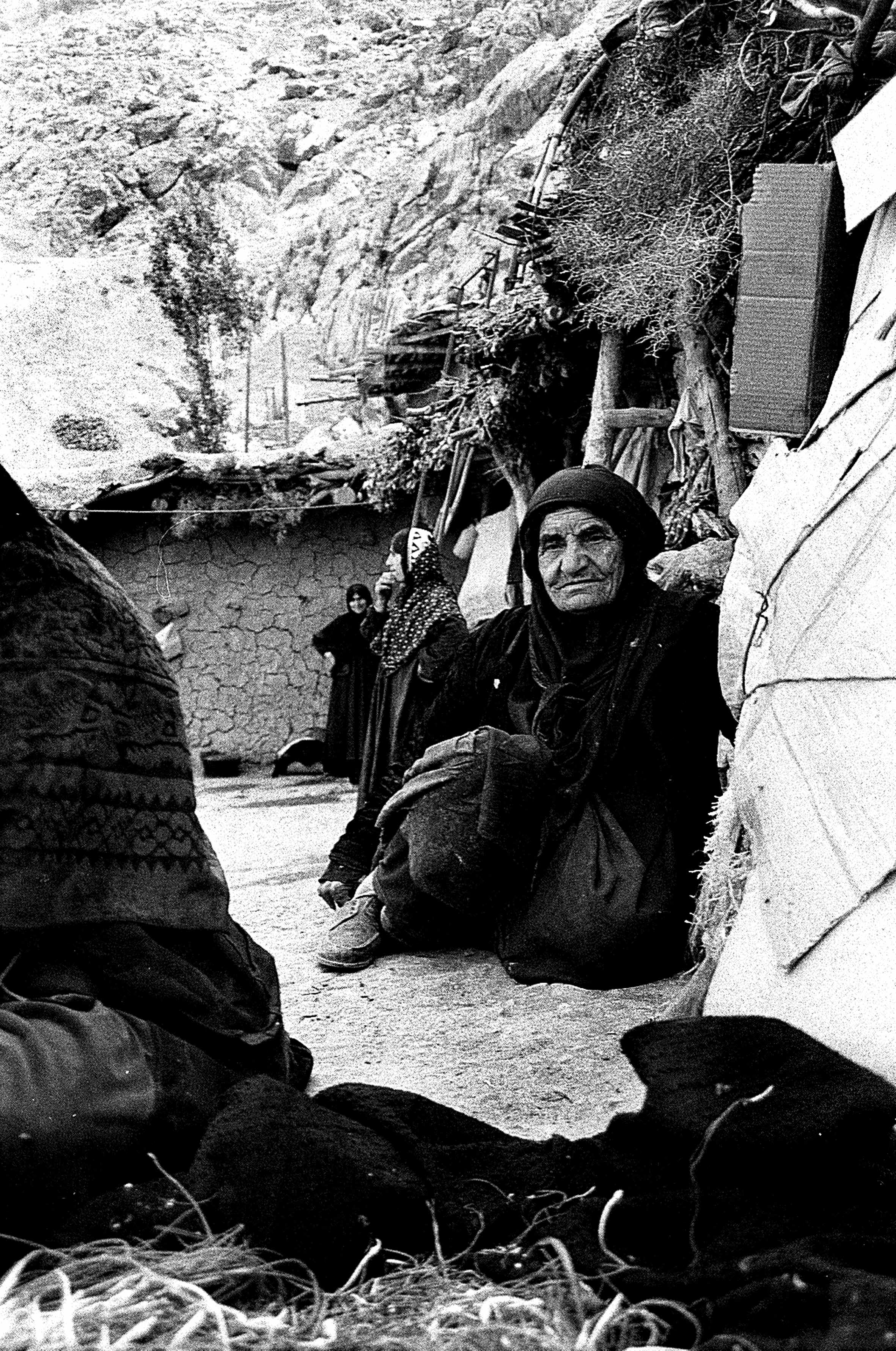 اثر او-6 از سام کلانتری اثر او-6 از سام کلانتری