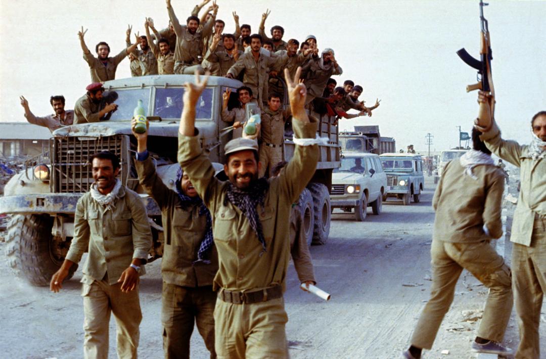 اثر بدون عنوان از امیرعلی جوادیان اثر بدون عنوان از امیرعلی جوادیان