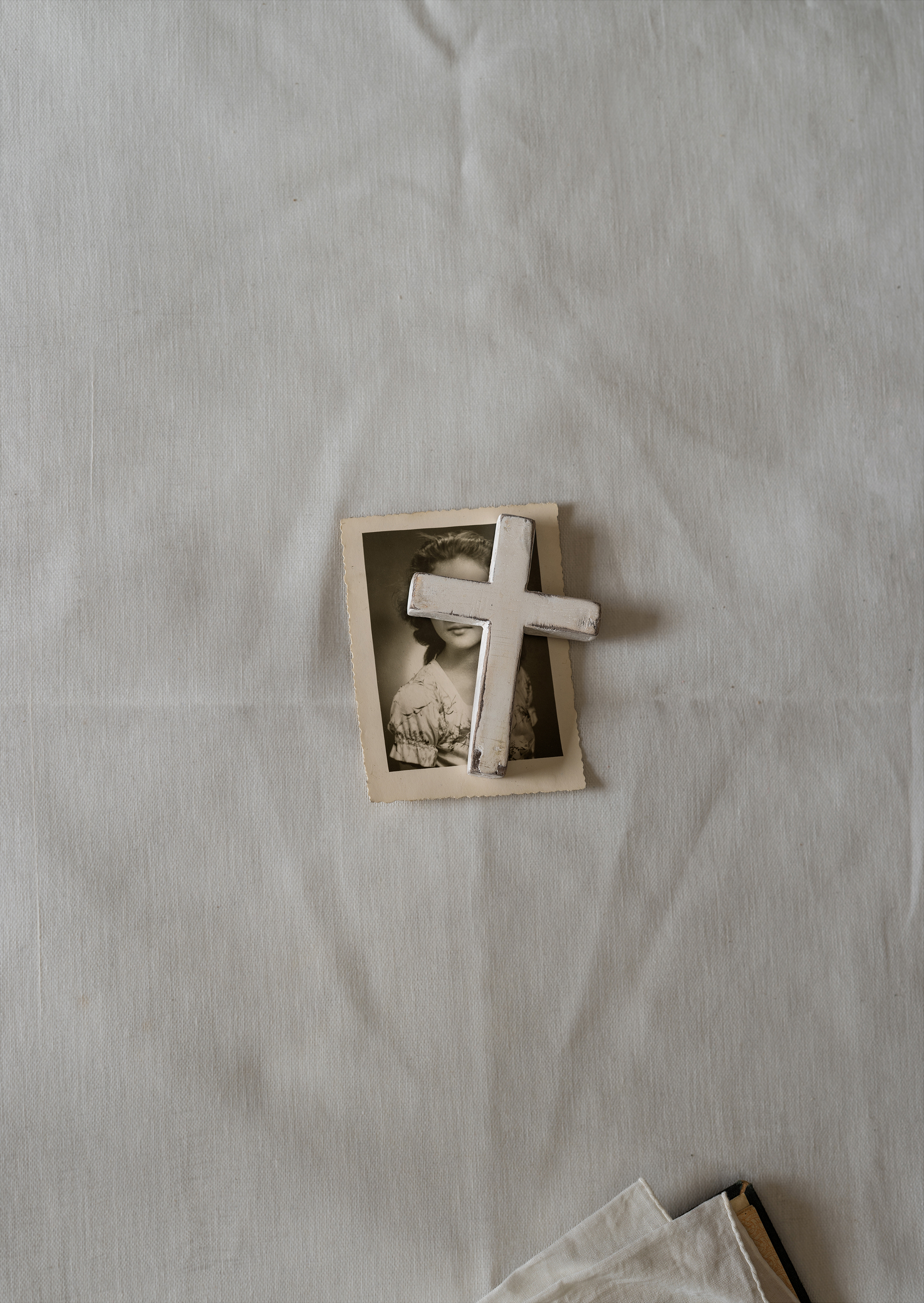 اثر عقاید یک دلقک نوشته هاینریش بل از مهرداد عمرانی اثر عقاید یک دلقک نوشته هاینریش بل از مهرداد عمرانی