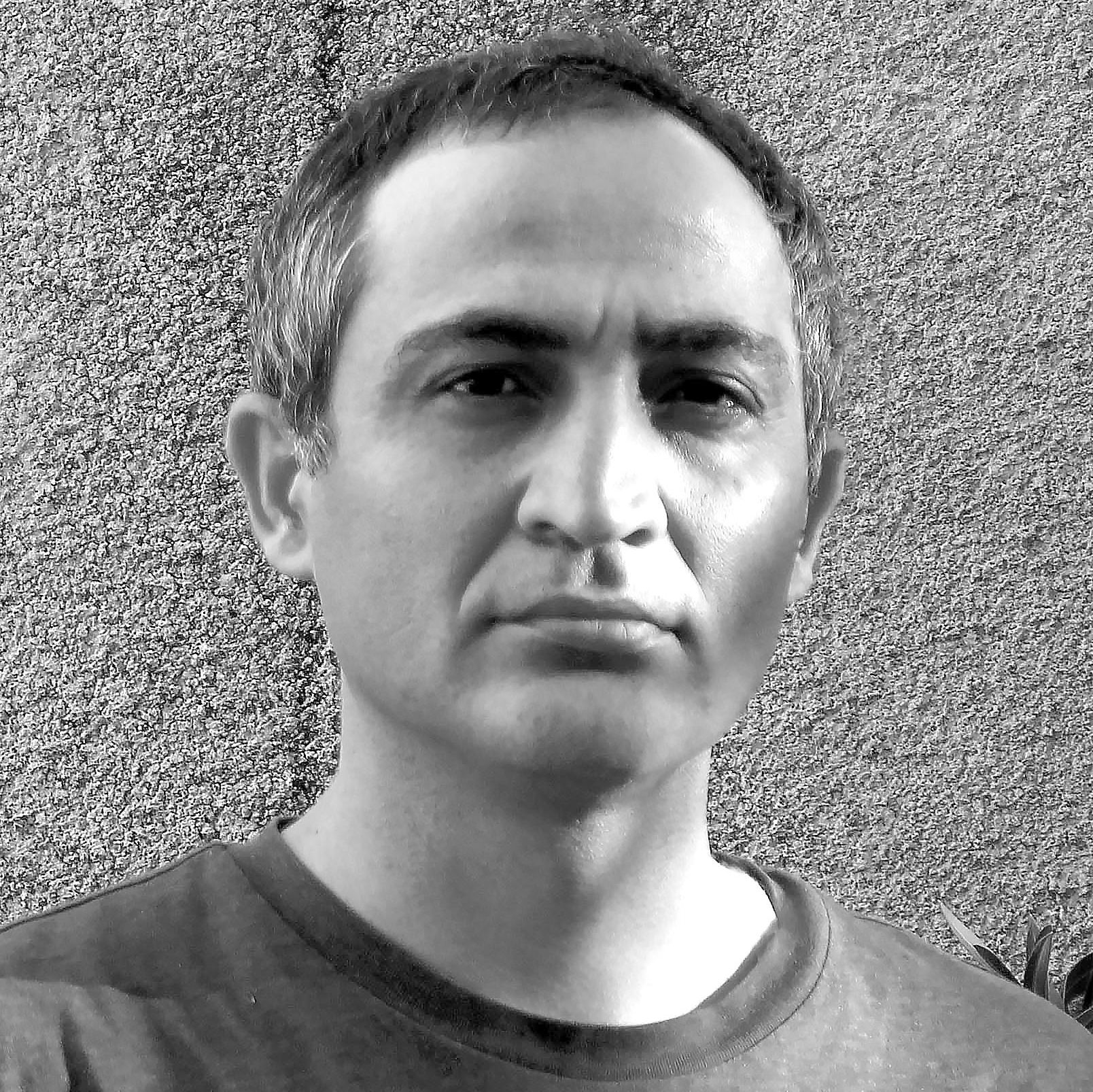 Azim Morakabatchi Azim Morakabatchi