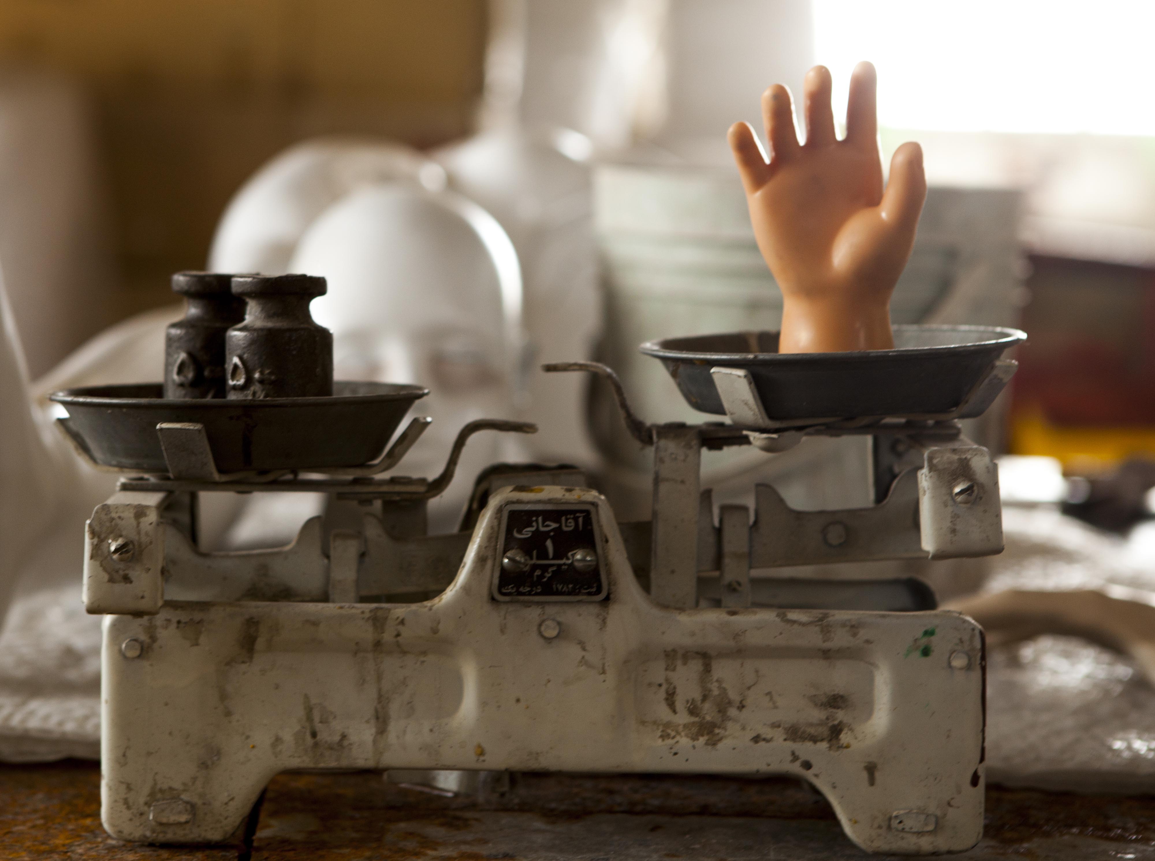 اثر مانکن ها-2 از سام کلانتری اثر مانکن ها-2 از سام کلانتری