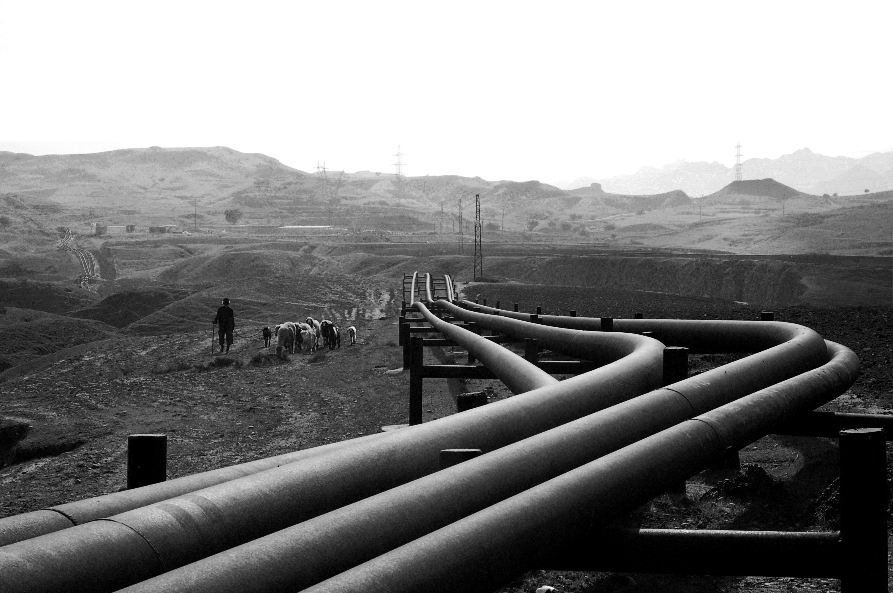 اثر ایران-4 از سام کلانتری اثر ایران-4 از سام کلانتری