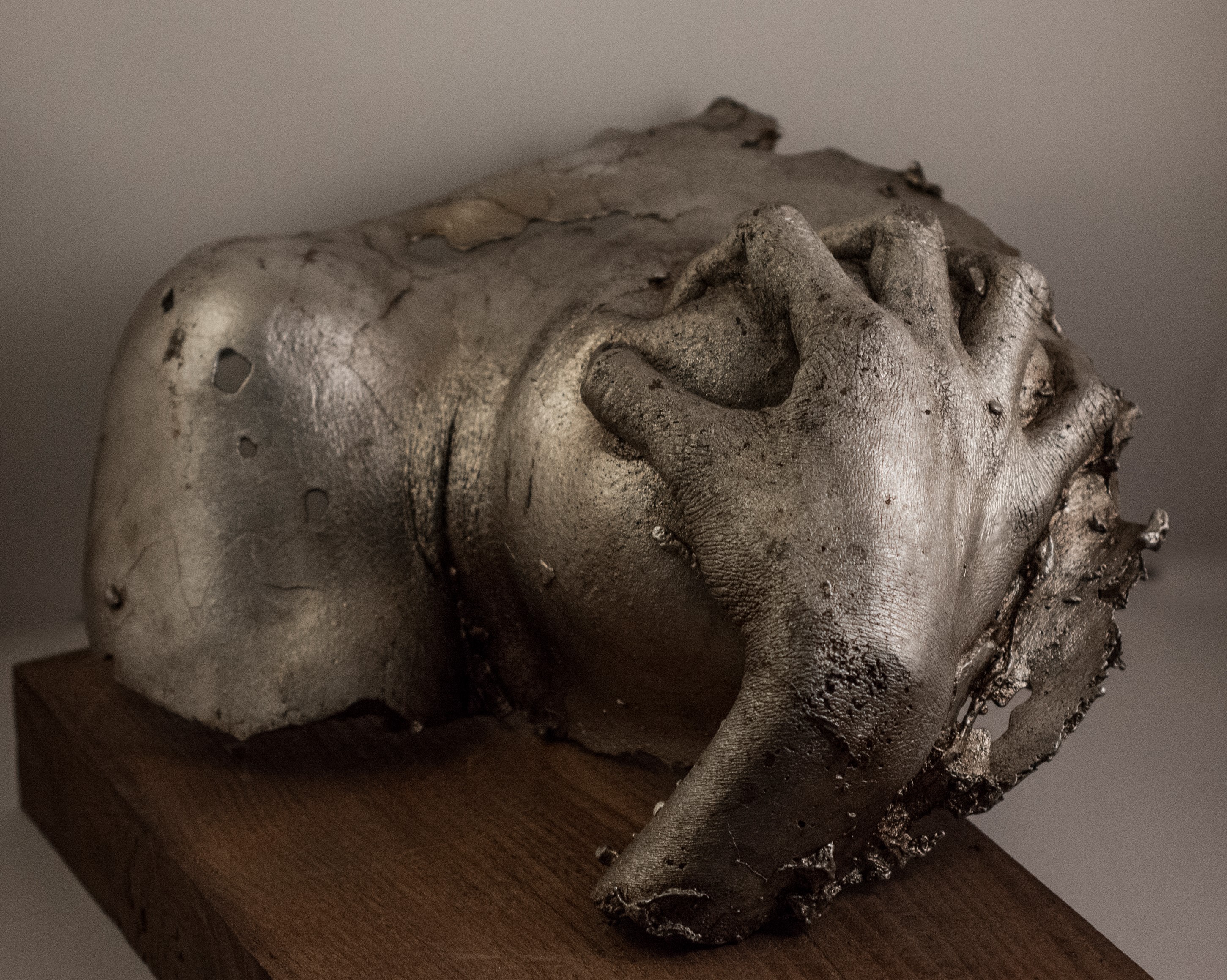 اثر آغوش از مریم خلیفه اثر آغوش از مریم خلیفه