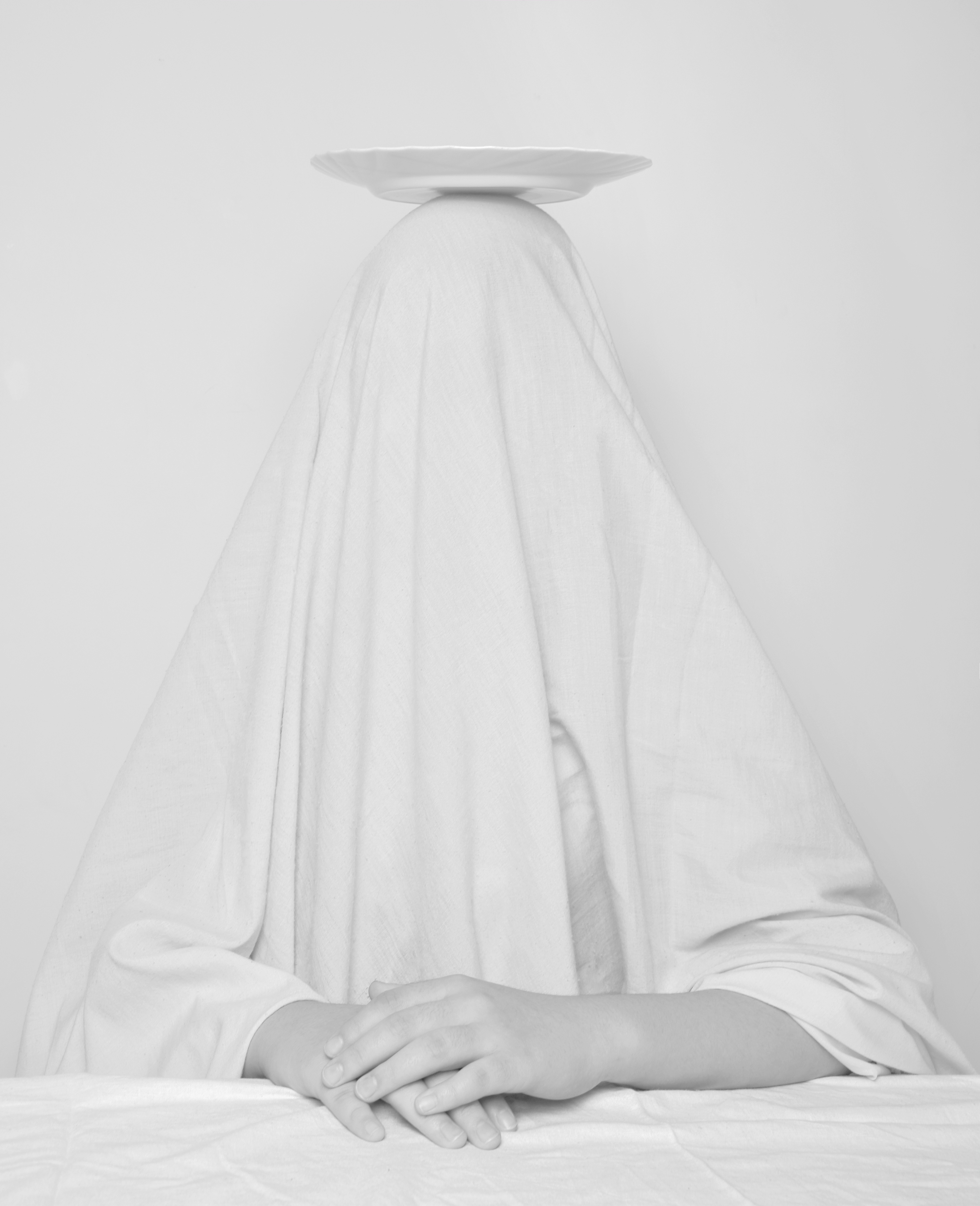 اثر خالی از راحیل حیدری اثر خالی از راحیل حیدری