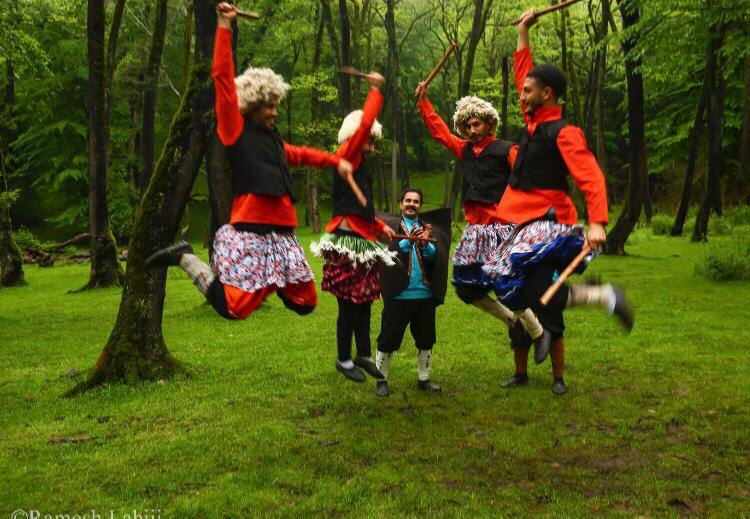 Artwork men dancing by Ramesh Hoseini lahiji Artwork men dancing by Ramesh Hoseini lahiji