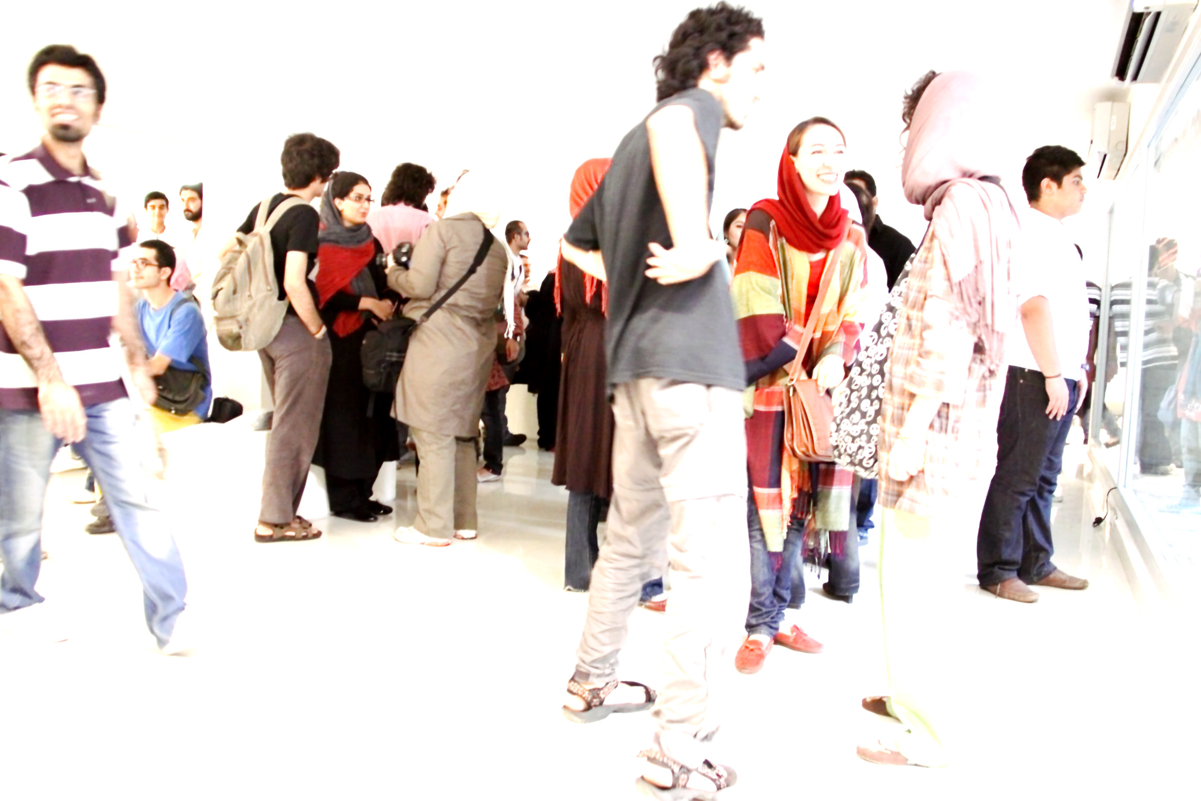 اثر از مجموعه «عصر جمعه؛ مکعب سفید» از زروان روح بخشان اثر از مجموعه «عصر جمعه؛ مکعب سفید» از زروان روح بخشان