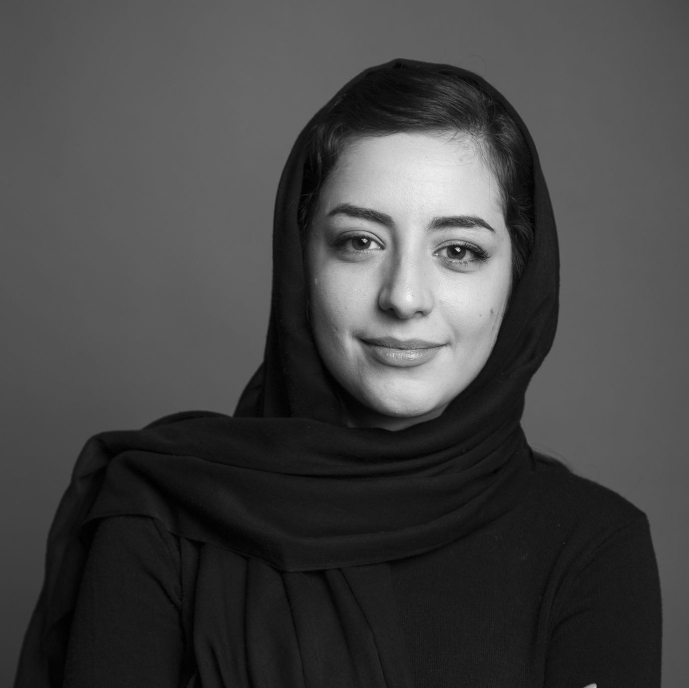 نازگل نیری نازگل نیری