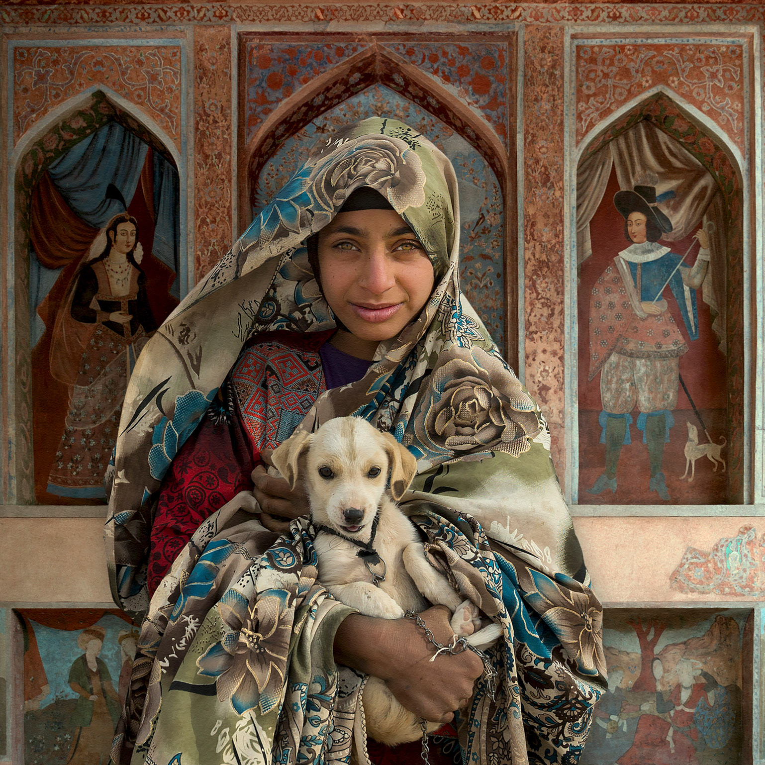 در آغوش تاریخ | | بازار هنری در آغوش تاریخ | | بازار هنری