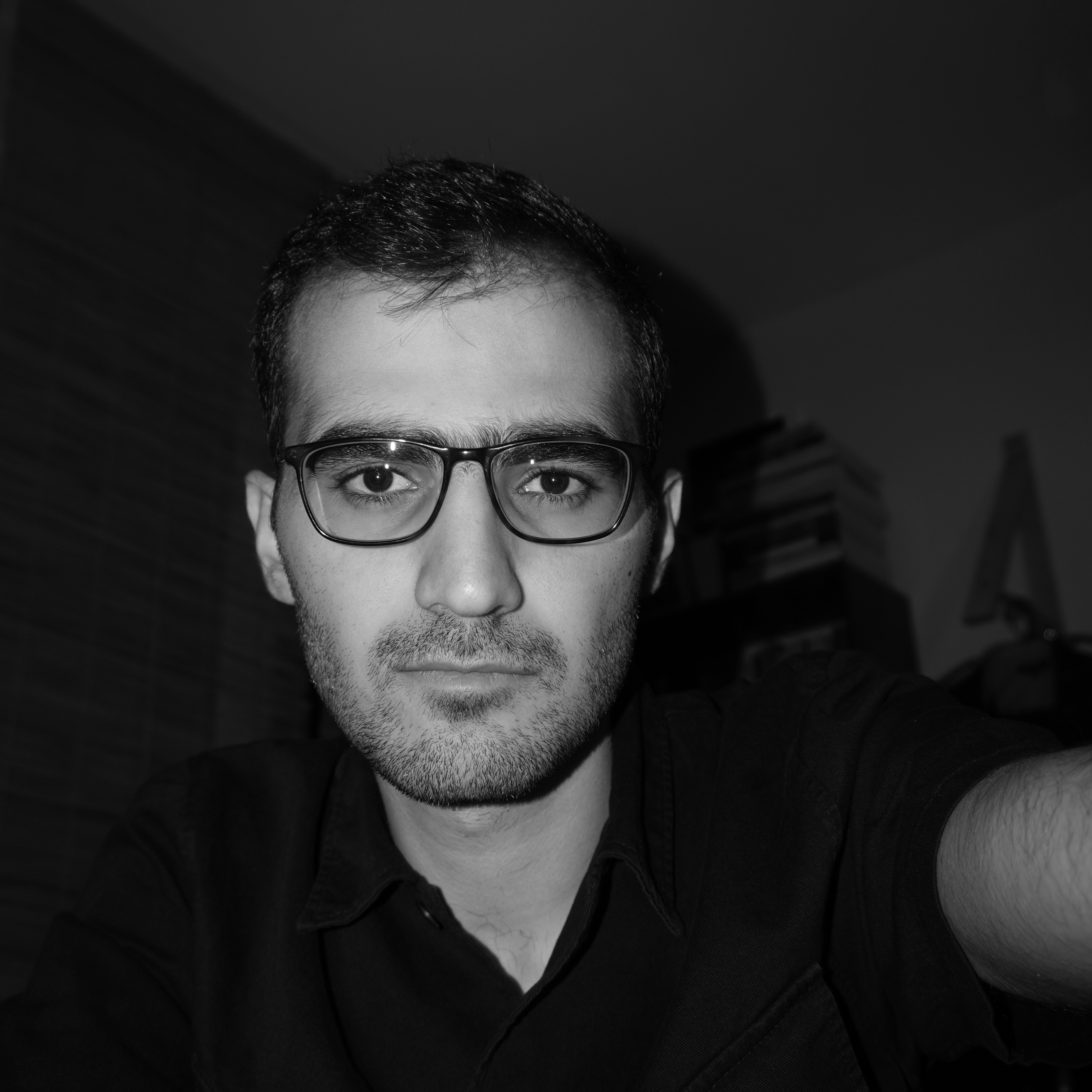 علی شمس علی شمس