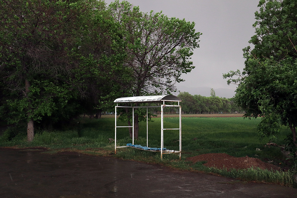 Artwork waiting by Arsham Rezaei Artwork waiting by Arsham Rezaei